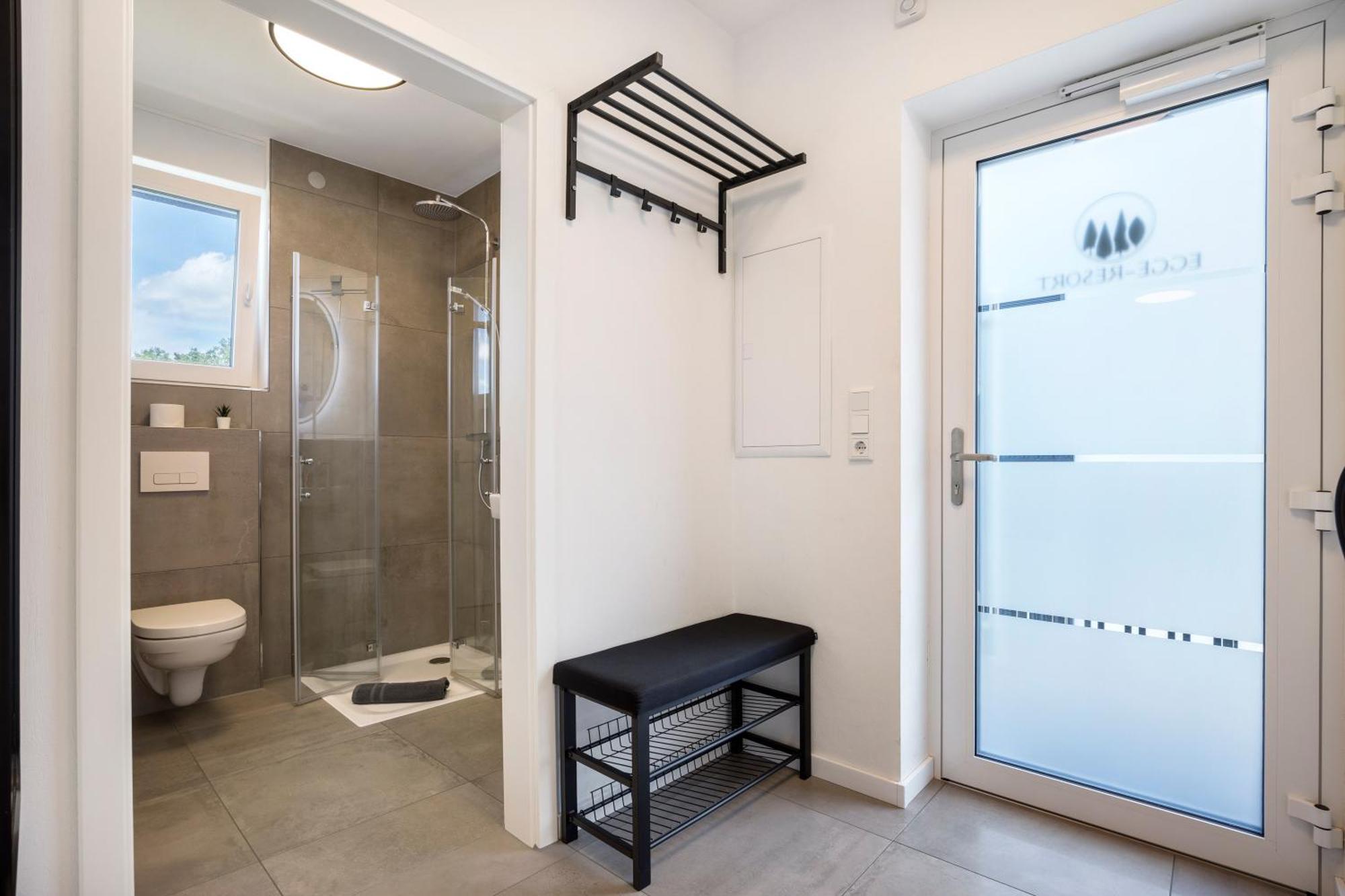 Egge Resort 7B Mit Whirpool U Sauna Altenbeken Exterior foto